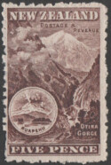 Aron R. Halberstam Philatelists Ltd.; British Commonwealth Stamps: NEW ZEALAND - KEVII; Scott: 114; SG: 311a; Condition: VF NH