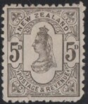 Aron R. Halberstam Philatelists Ltd.; British Commonwealth Stamps: NEW ZEALAND - QV; Scott: 69; SG: 200; Condition: F-VF H
